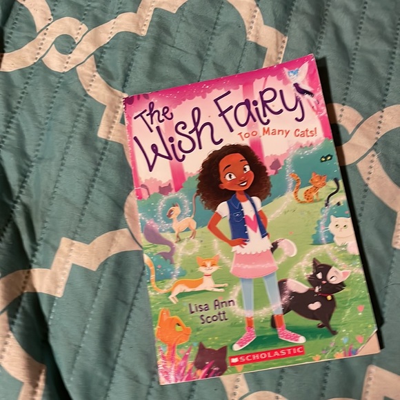 Book - Picture 2 of 8